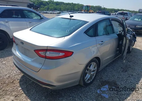 2013 Ford Fusion Se z USA, uszkodzony, nr VIN 3FA6P0H72DR102600